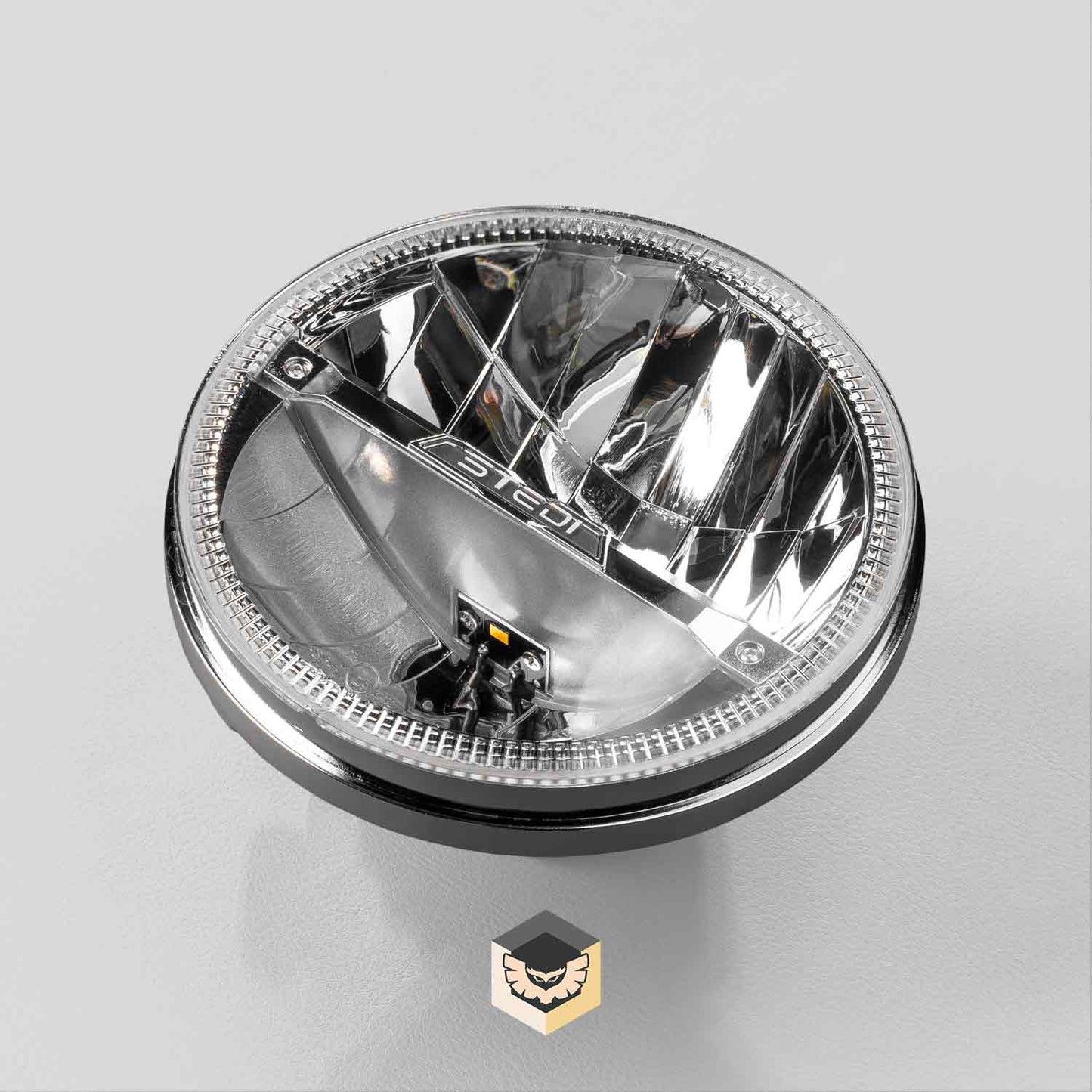 STEDI Homage 7 Inch LED Headlight - Chrome (3000K)