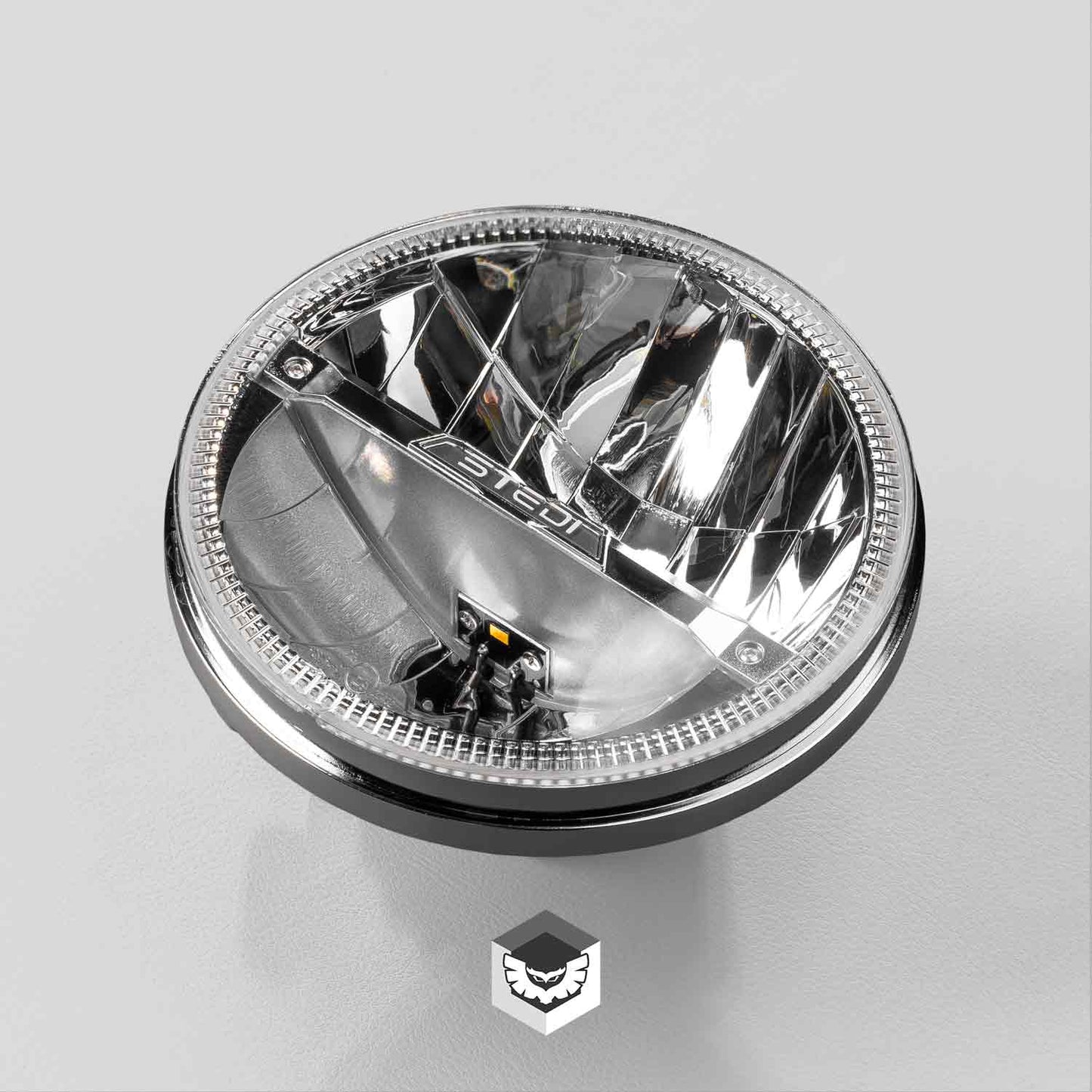 STEDI Homage 7 Inch LED Headlight - Chrome (5700k)