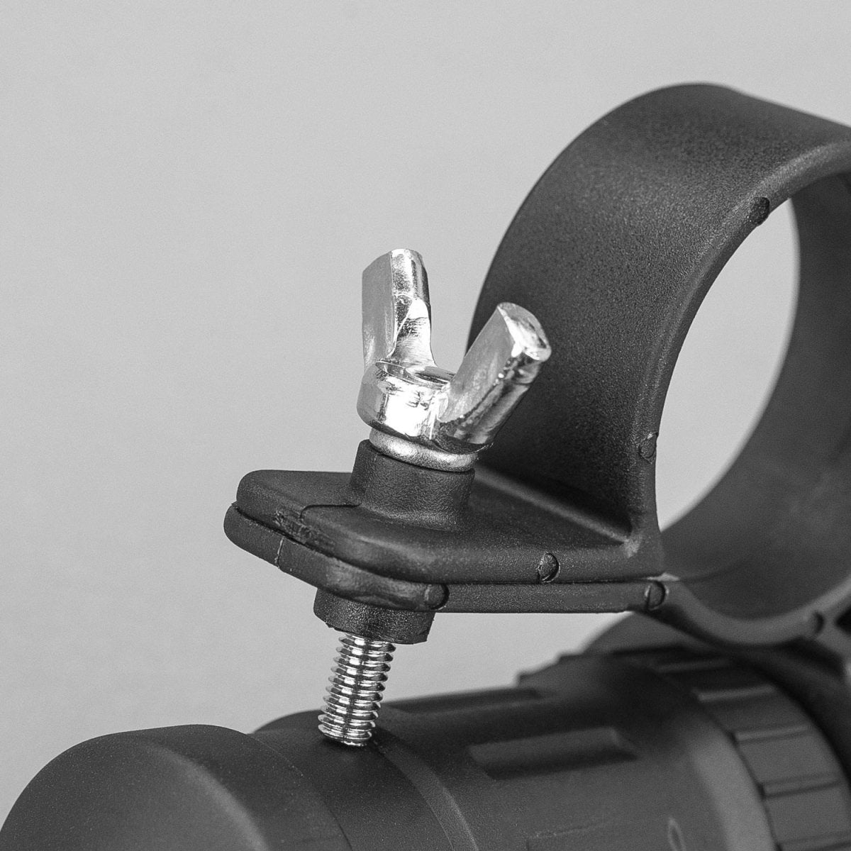 STEDI 12v Cigarette Lighter Socket - Handlebar Mount