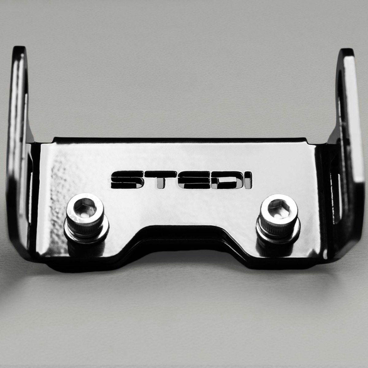 STEDI EVO Mini 4" Bracket to suit ARB Base Rack 